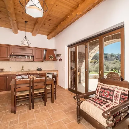 Holiday home Aradena Traditional House 4