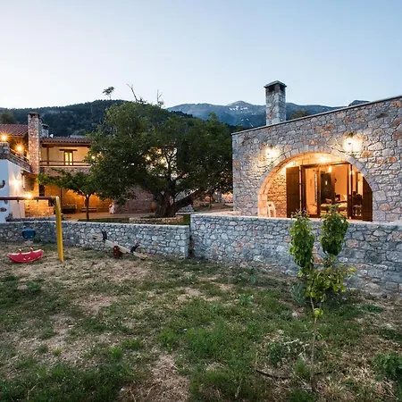 Aradena Traditional House 4 Holiday home Aradhaina